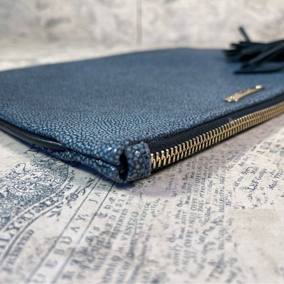 GiGi New York Pouch Stingray bag - Picture 5 of 10